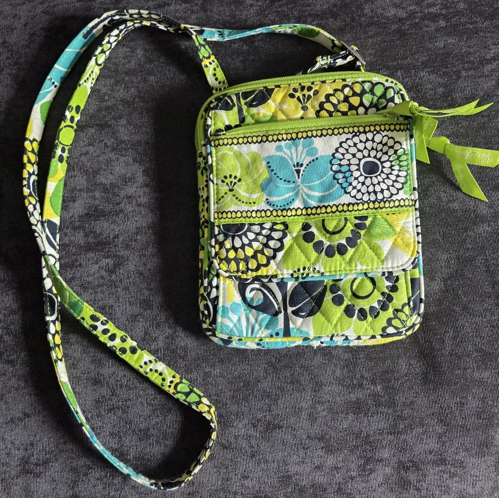 Vera Bradley "Limes Up" Crossbody Purse Bag
